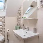 Three-bedroom In Semesterbostad Lovište