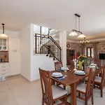 Three-bedroom In Lovište