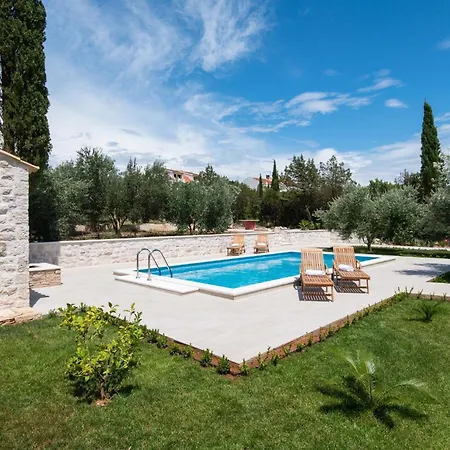 Holiday home Three-bedroom In