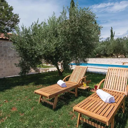 Holiday home Three-bedroom In *